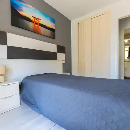 Apartament Catalunya 92-20 By Interhome *